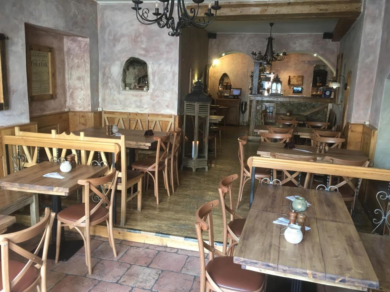 Pension&Restaurant Atmosféra Loket Extérieur photo